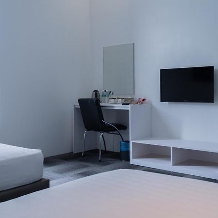 เบเวอร์ลี่ โฮเต็ล Hotel ไทปิง ภายนอก รูปภาพ